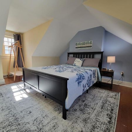The Grand Bnb Harrisburg Bagian luar foto