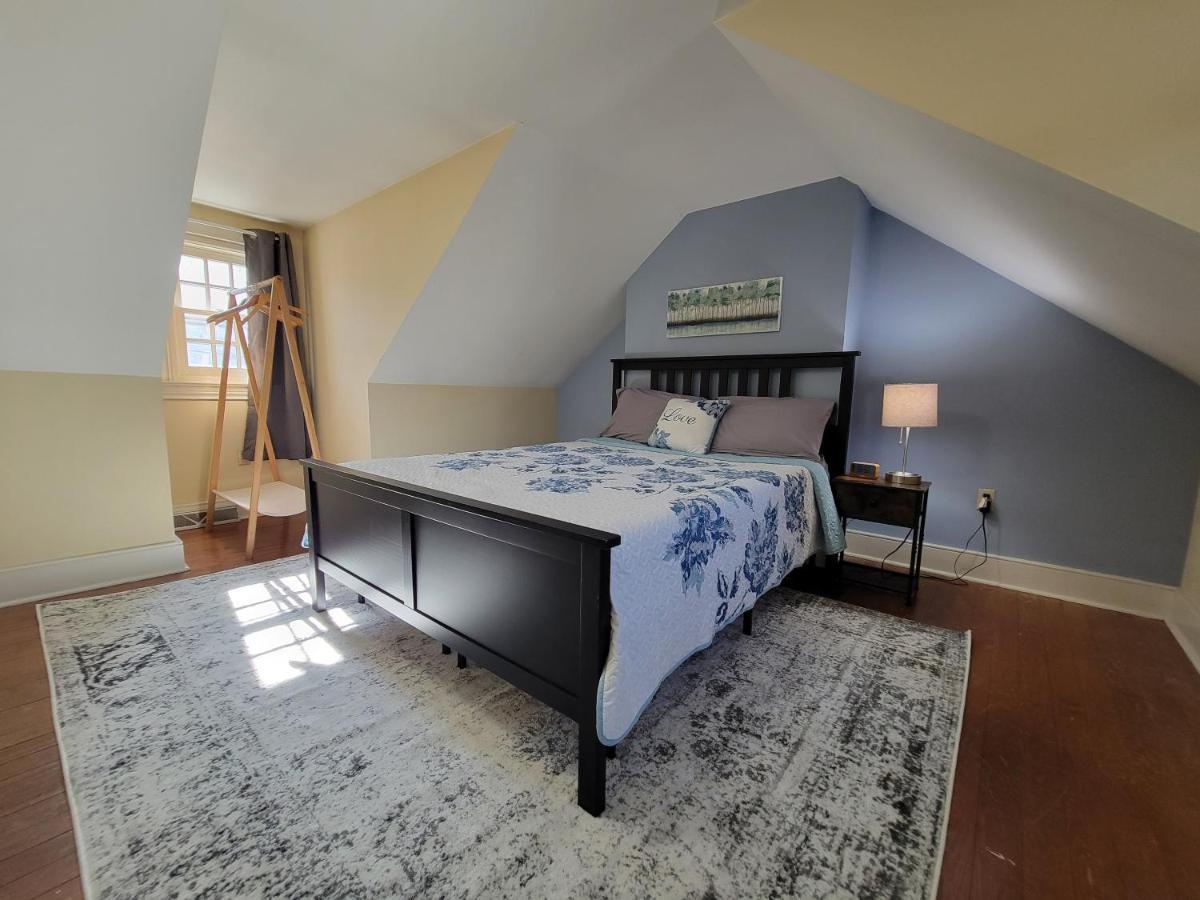 The Grand Bnb Harrisburg Bagian luar foto