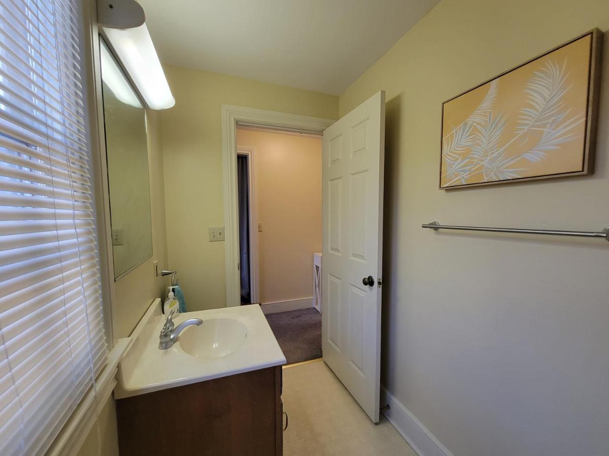 The Grand Bnb Harrisburg Bagian luar foto